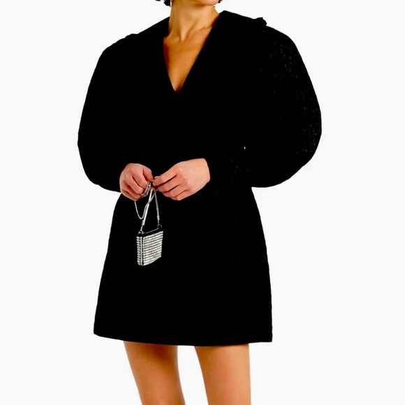 Meet your Posher, Samantha - Picture 1 of 1